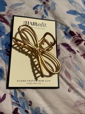Gilded Bow Hair Clip - Gold